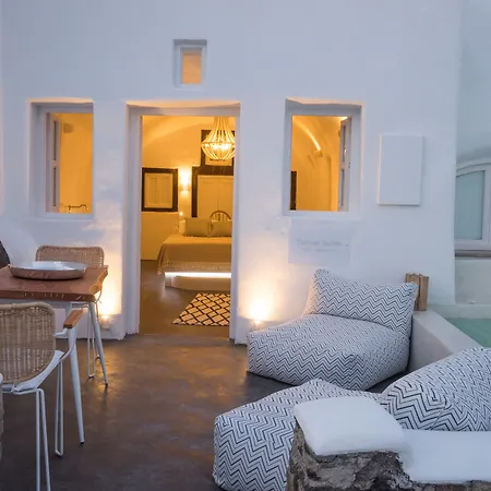 Canvas Villa *