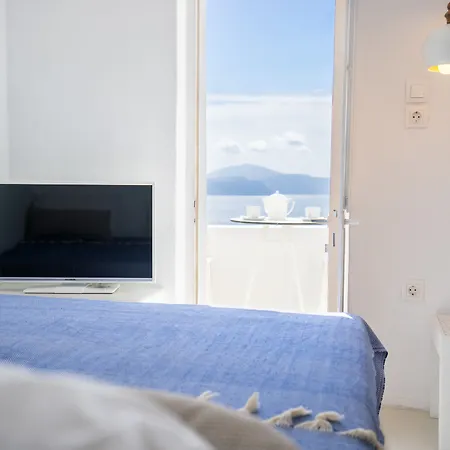 Canvas Oia (Santorini)