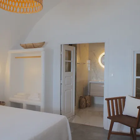 Canvas Villa