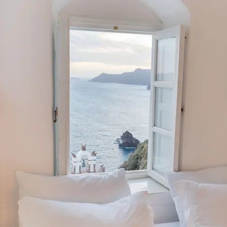 Canvas Villa Oia (Santorini)