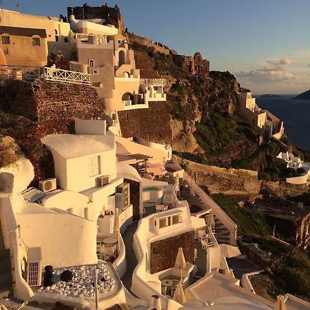 Villa Canvas Oia (Santorini)